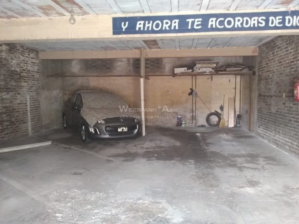 Galpon - Cochera en venta, multiples usos