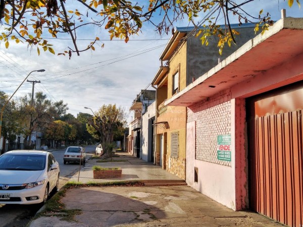 Galpon - Cochera en venta, multiples usos