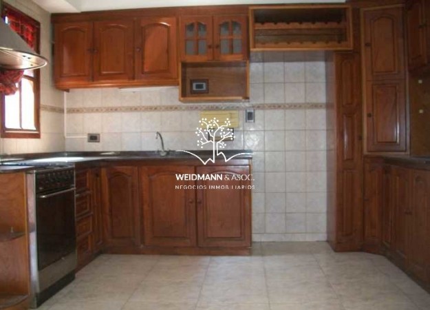 CASA EN ALQUILER, SANTO TOME RESIDENCIAL