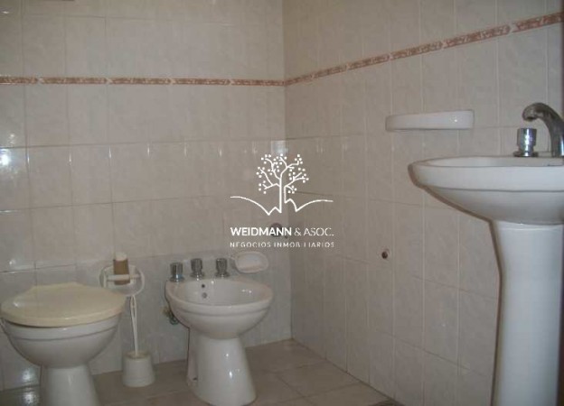 CASA EN ALQUILER, SANTO TOME RESIDENCIAL