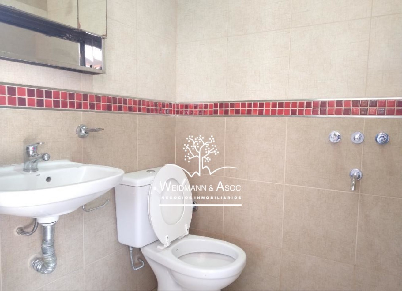 Oportunidad con credito hipotecario, Casaquinta en Venta, Santa Rosa de Calchines