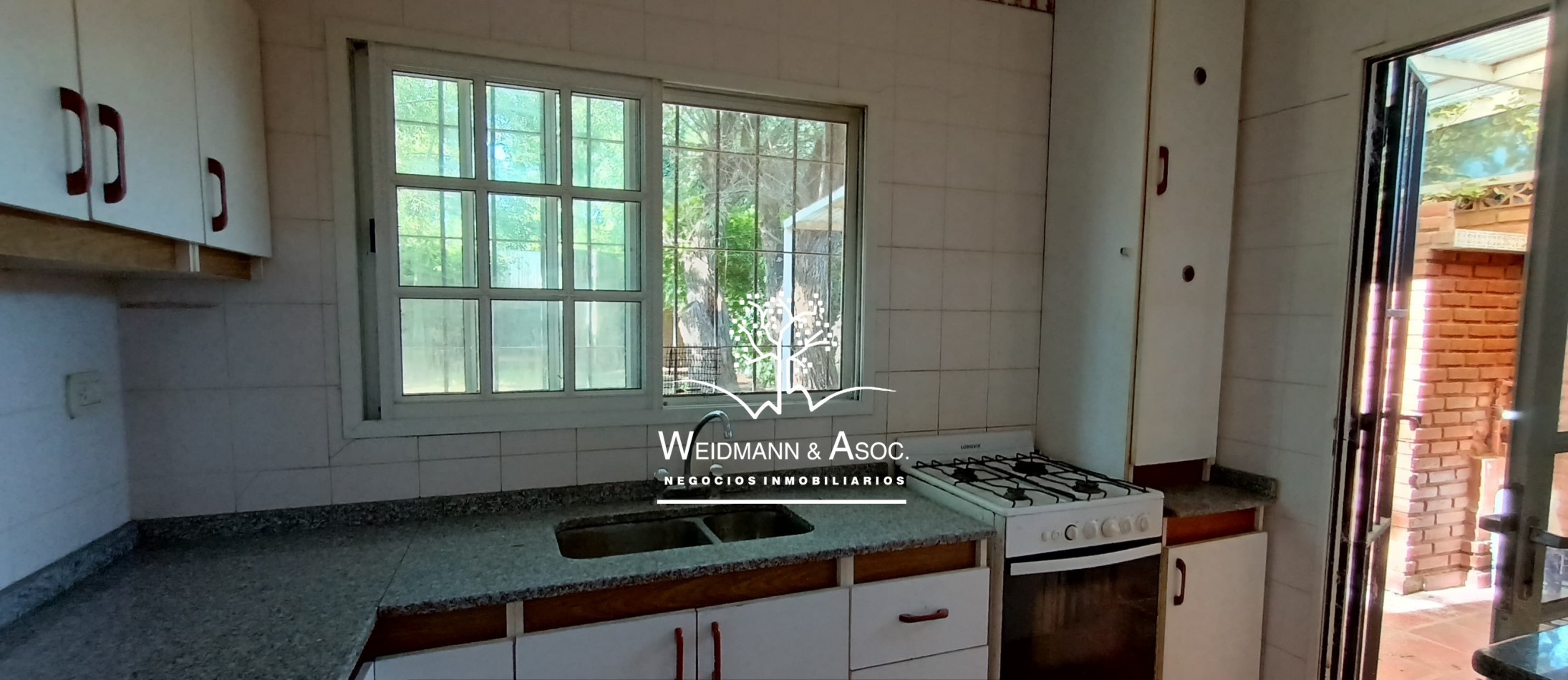 Casa en venta, Alisos al 1600, zona el mate Sauce Viejo