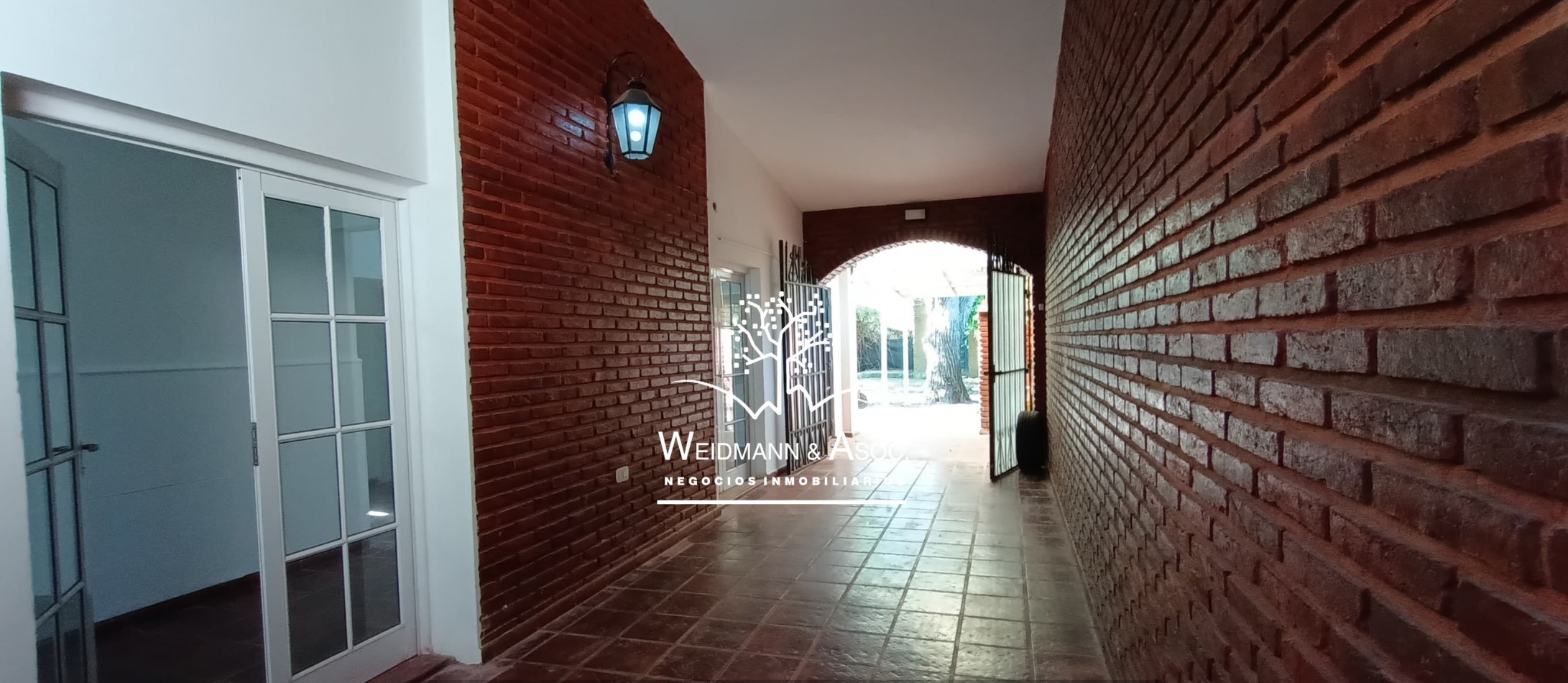 Casa en venta, Alisos al 1600, zona el mate Sauce Viejo