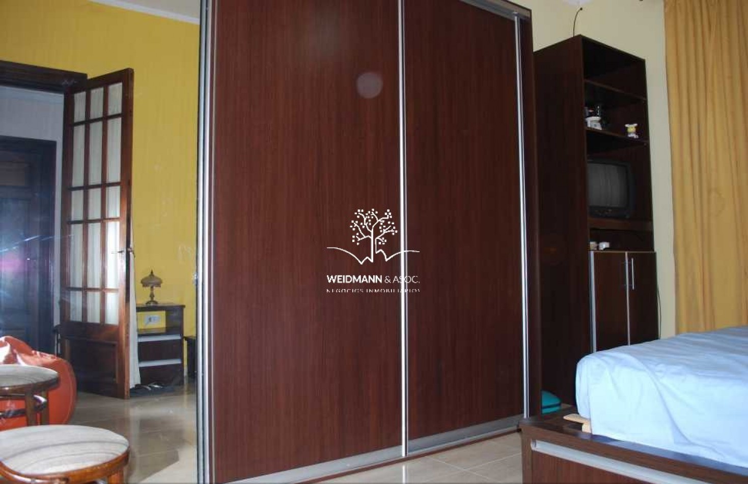 Casa en venta, Barrio Constituyente, posibilidad destino comercial o profesional