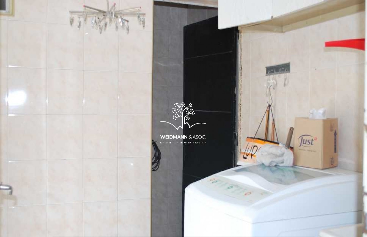 Casa en venta, Barrio Constituyente, posibilidad destino comercial o profesional