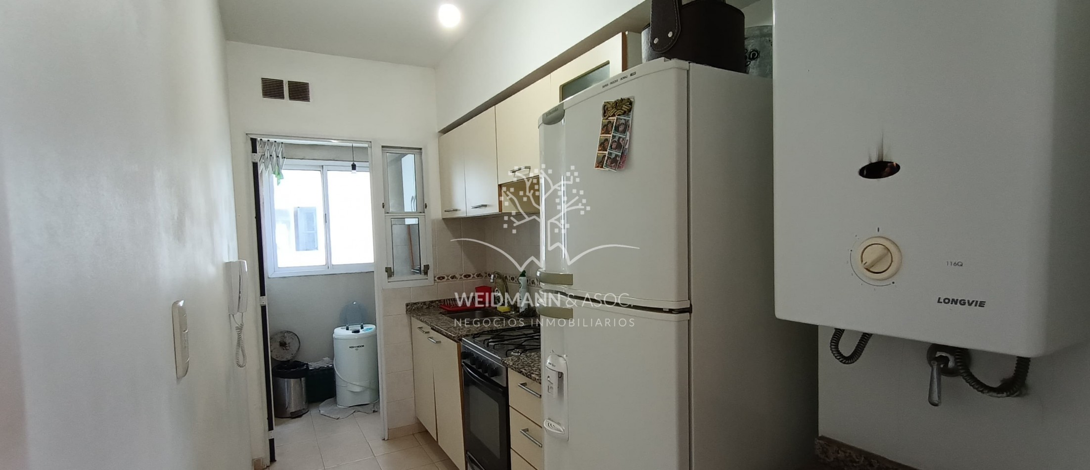 Departamento de 2 dormitorios al frente en venta, Santa Fe